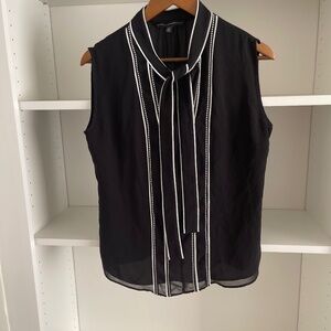 White House Black Market sleeveless blouse size 4